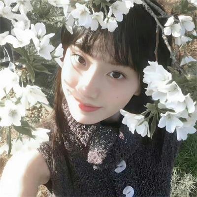 白南准：月亮是最古早的电视